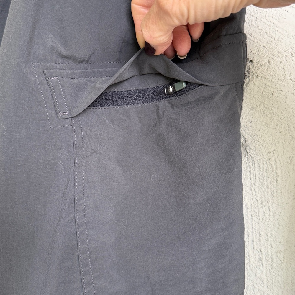 REI Co-op Men’s Gray Nylon Convertible Pants/Shorts Size 38x32 - Picture 5 of 11